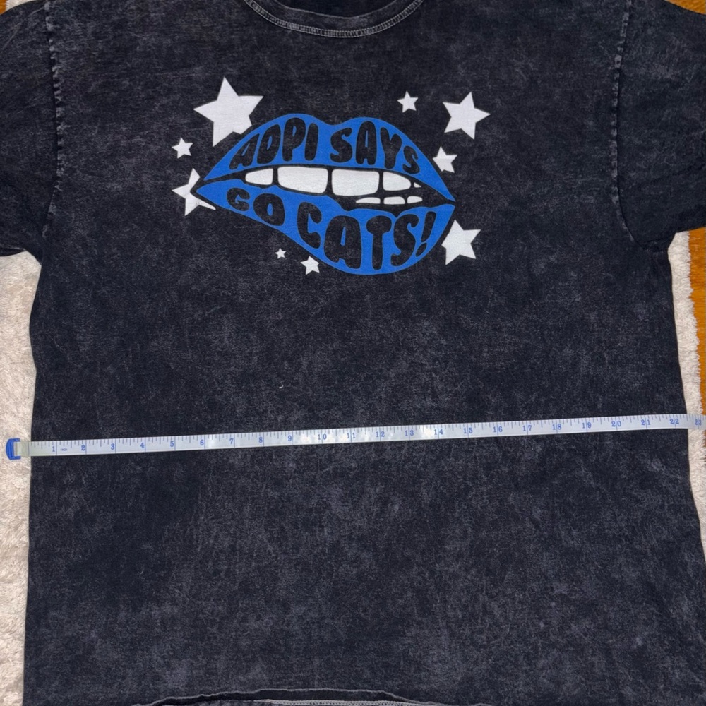 Graphic ADPi 'Go Cats' T-shirt in Black & Blue- Alpha Delta Pi size XL - Picture 5 of 7